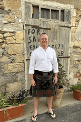 8 yard kilt
traditional Scottish kilt
tartan kilt
men's Highland kilt
Scottish dress for men
formal kilt wear
wedding kilt
clan tartan kilt
kilt for events
Scottish kilt outfit