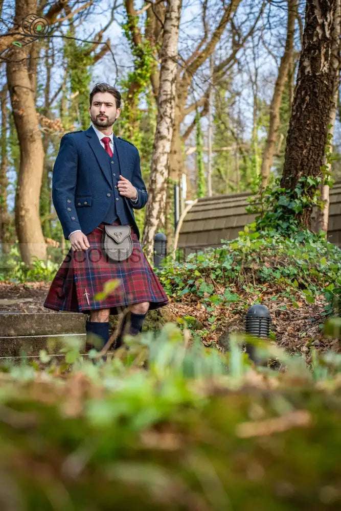 Tweed Kilt Outfit In Navy Arrochar